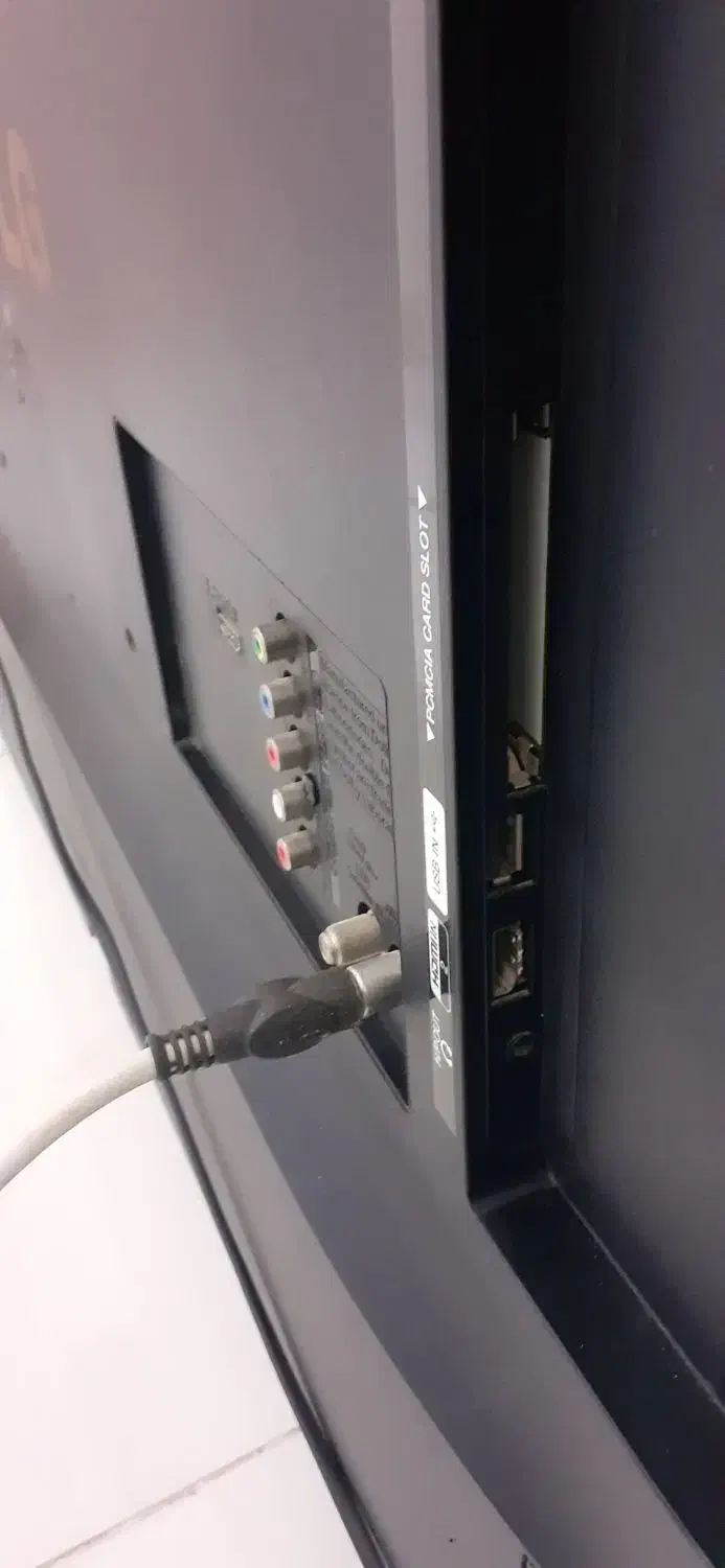 LEDالجی43|تلویزیون و پروژکتور|لاهیجان, یوسف آباد|دیوار