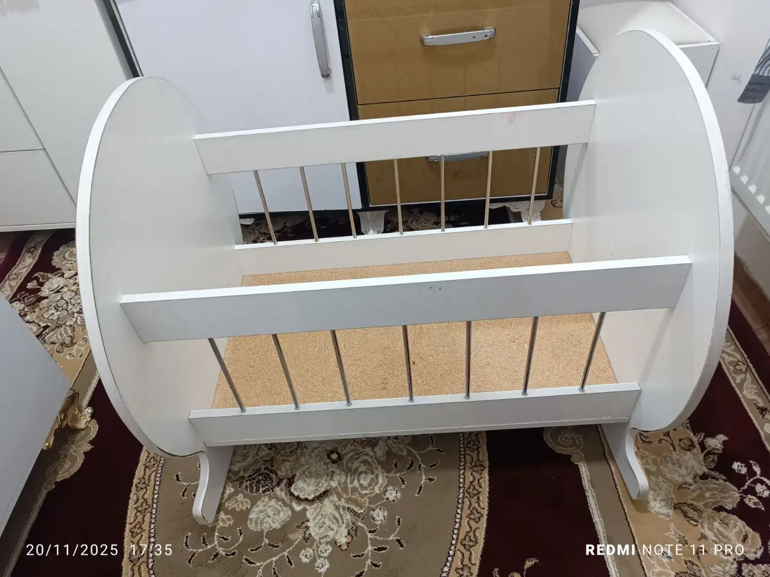 گهواره تخت تابی|تخت و سرویس خواب|کشاورز, |دیوار