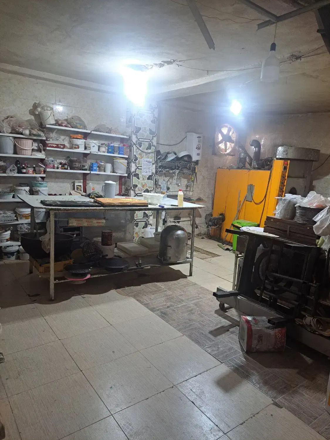 استخدام نیروی کار ساده|استخدام خدمات فروشگاه و رستوران|جلگه چاه هاشم, |دیوار