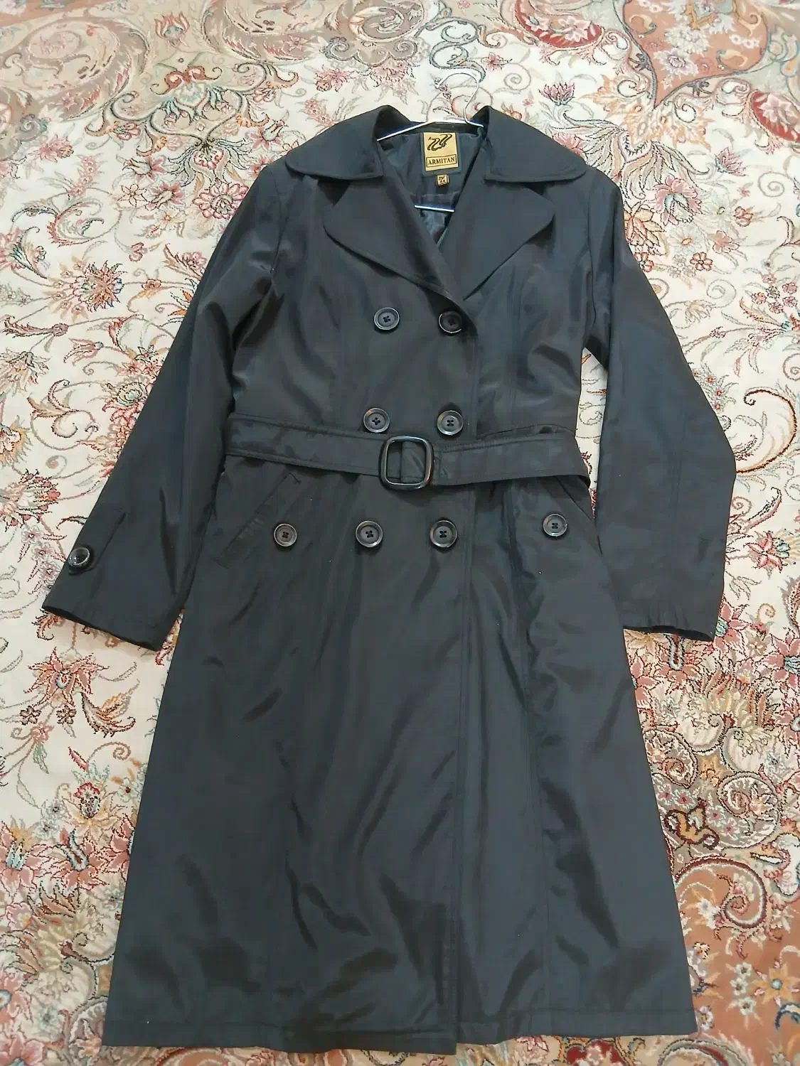 بارونی|لباس|مشهد, یاس|دیوار