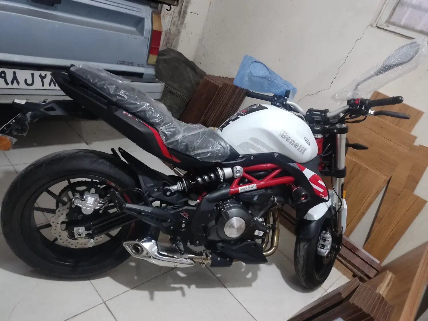 بنلی ۳۰۰ جفت سیلند معاوضه|موتورسیکلت|قم, نیروگاه|دیوار