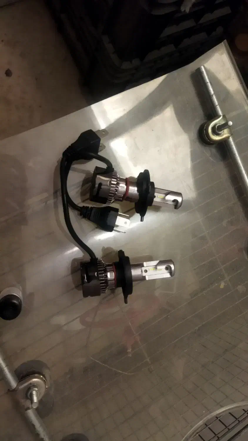 دوعدد هدلایت|قطعات یدکی و لوازم جانبی|خمینیشهر, |دیوار