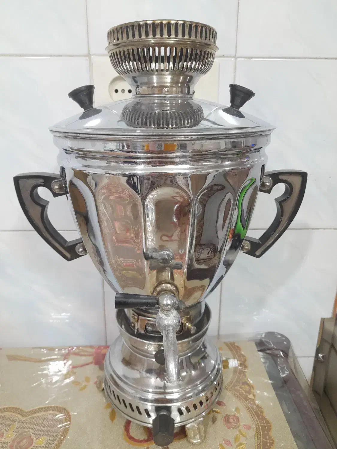 سماور گازی درحدنو|سماور، چایساز، قهوهساز|اصفهان, ارغوانیه|دیوار