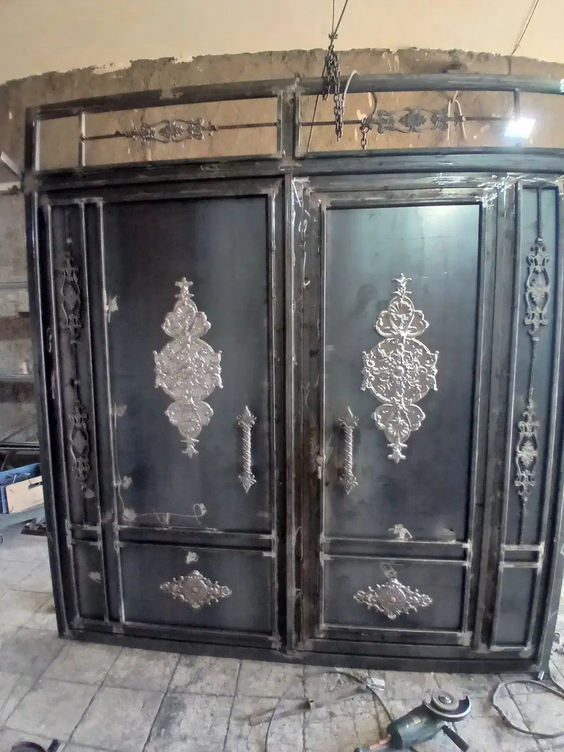 جوشکاری درب وپنجره وتعمیرات|خدمات پیشه و مهارت|نیشابور, ناسیونال|دیوار