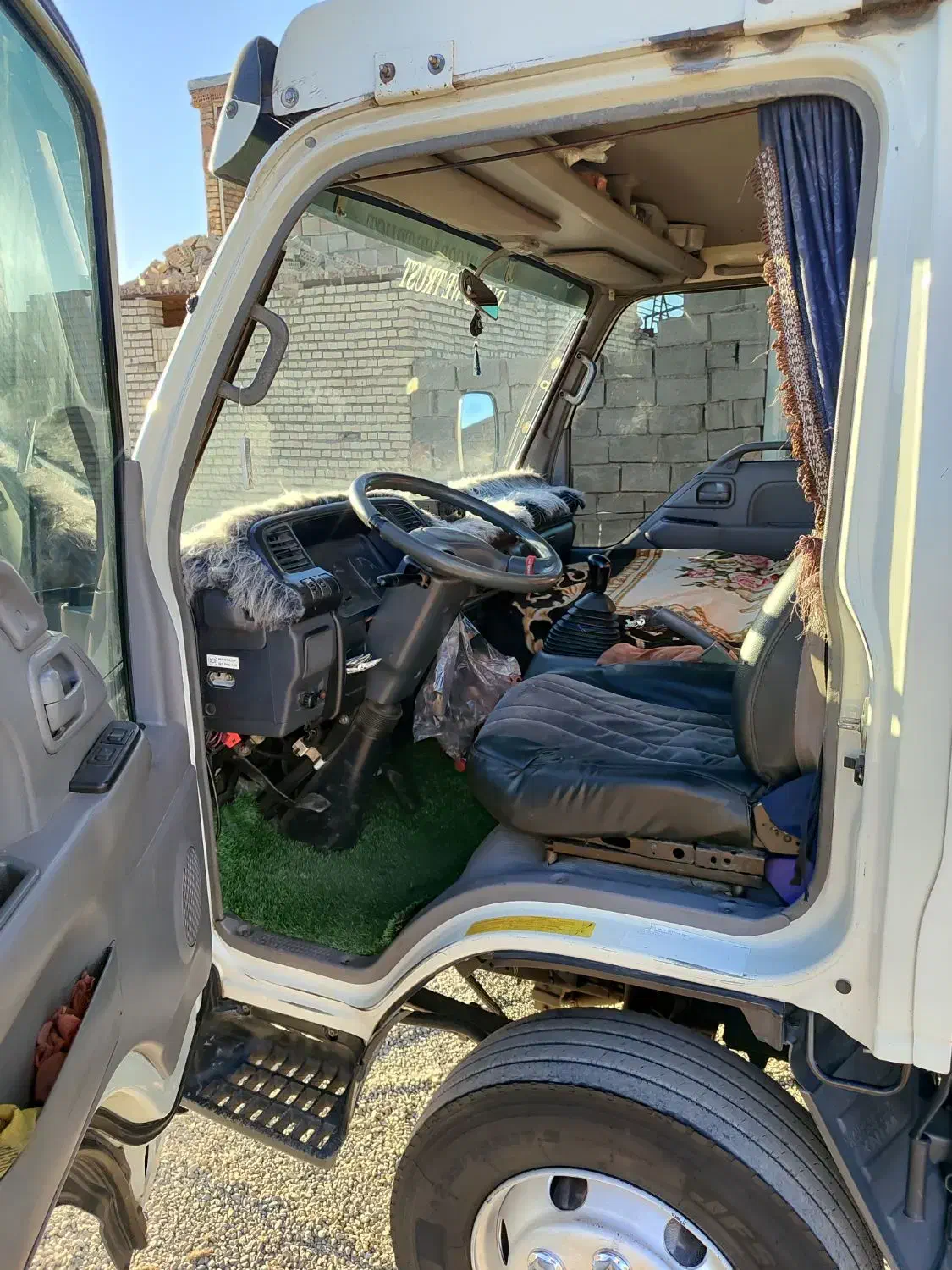 ایسوزو۸۹نیمه دومabs|خودرو سنگین|سبزوار, قصبه غربی|دیوار