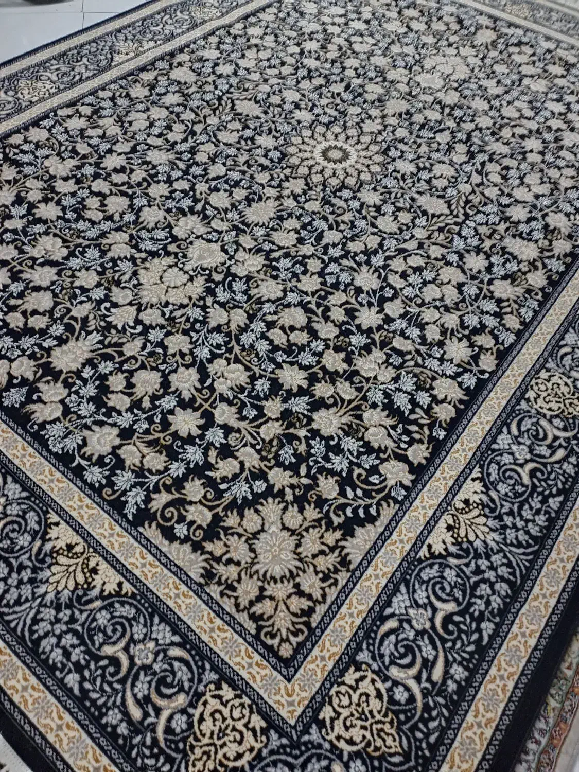 یک جفت فرش ۹ متری آکبند ۷۰۰ شانه|فرش|تهران, سبلان (لشگر)|دیوار