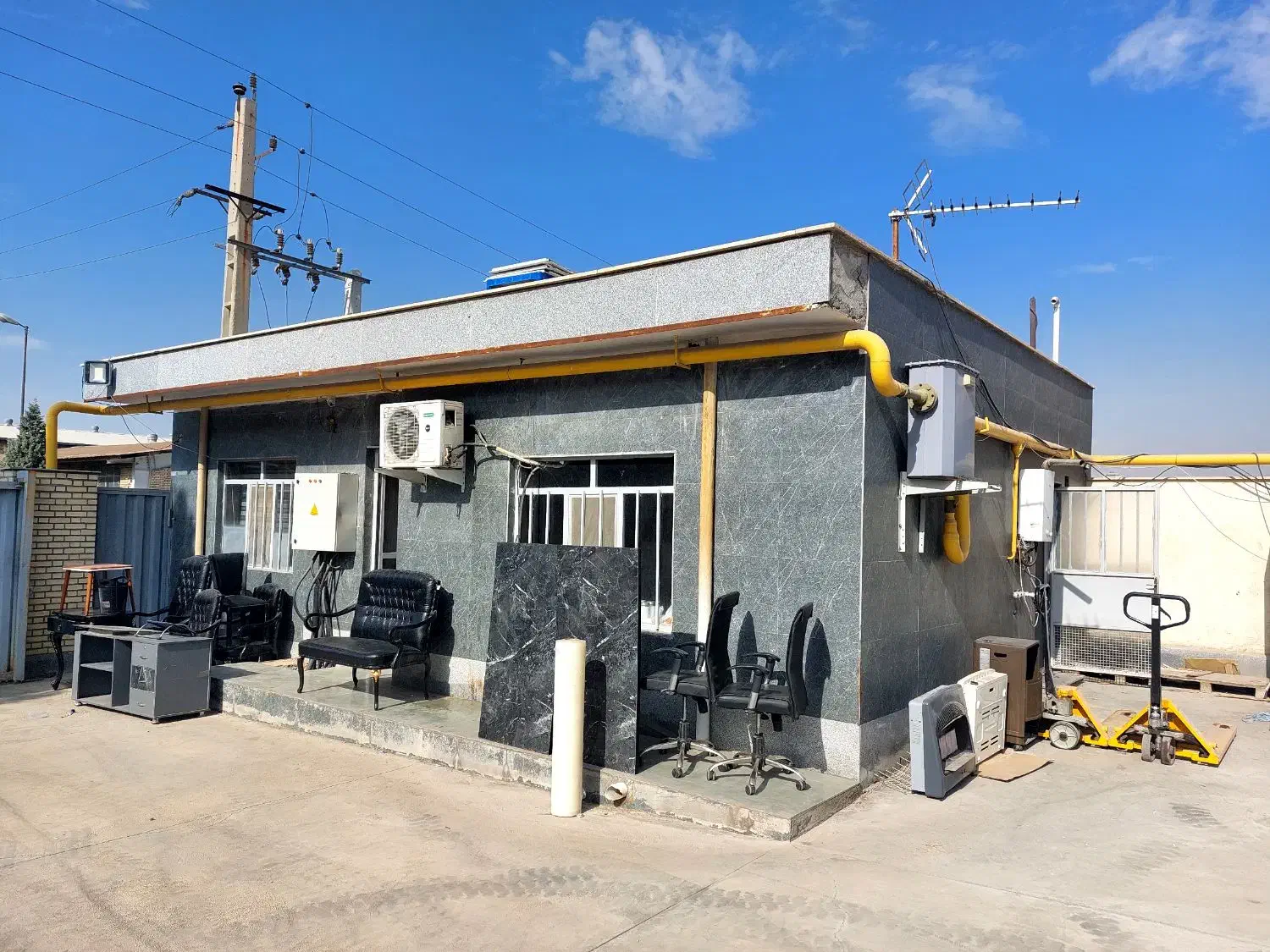 سوله صنعتی اشتهارد با برق و گاز کامل|اجارهٔ دفتر صنعتی، کشاورزی، تجاری|اشتهارد, |دیوار