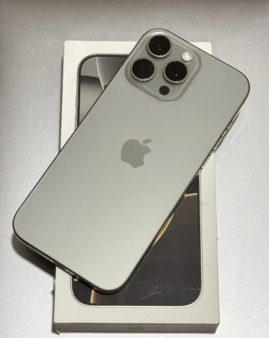 آیفون ۱۶ پرومکس نچرال ۲۵۶ گیگ Zaa رجیستر شده|موبایل|بندر کنگان, |دیوار