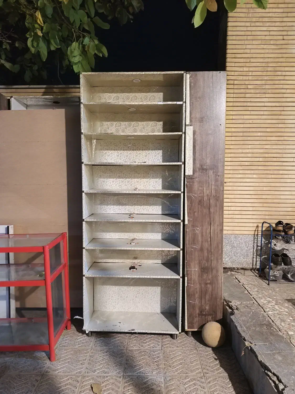 کمد چوبی|فروشگاه و مغازه|لردگان, |دیوار