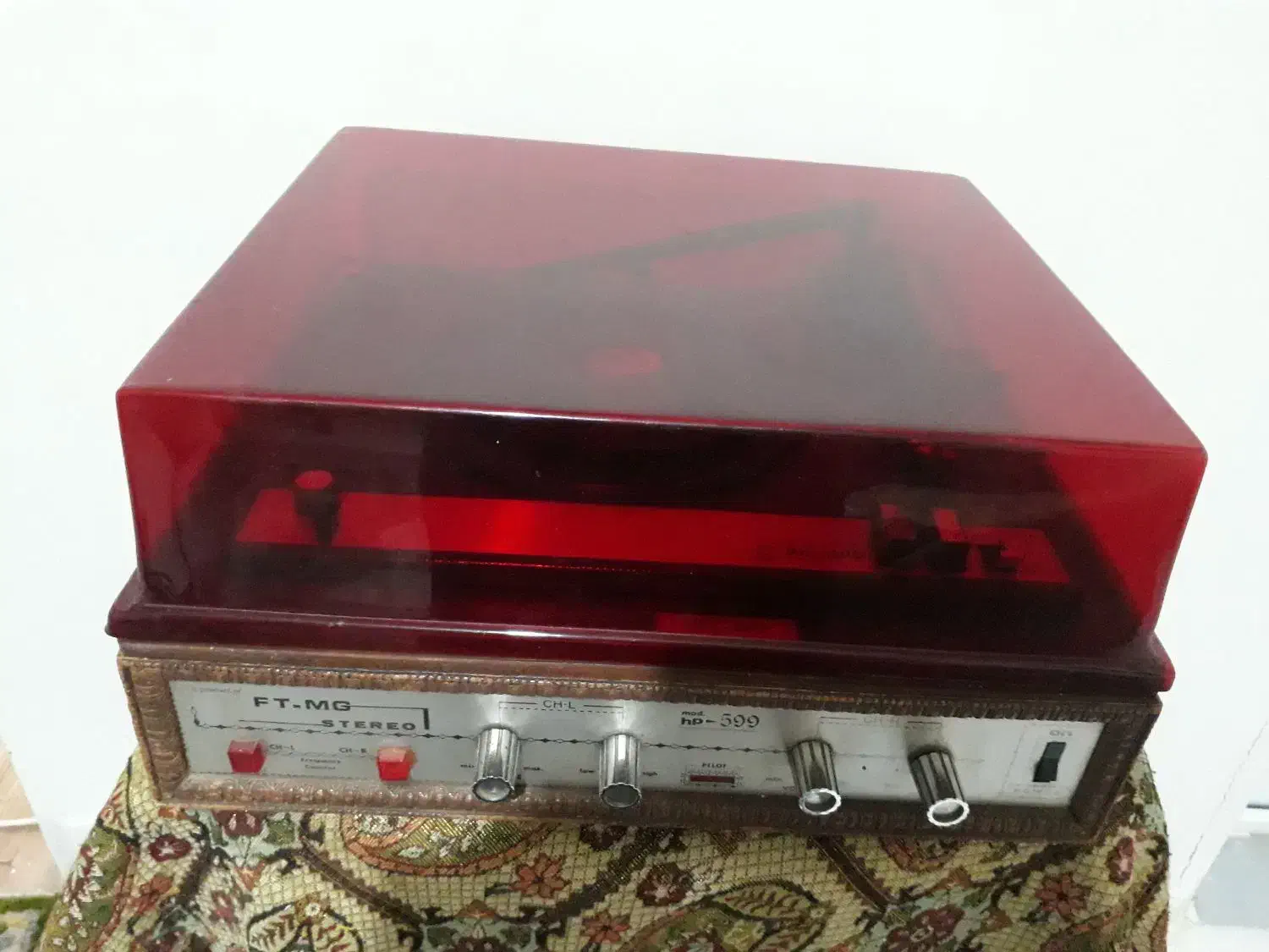 گرام قدیمی و عطیقه|کلکسیون اشیاء عتیقه|تهران, مسعودیه|دیوار