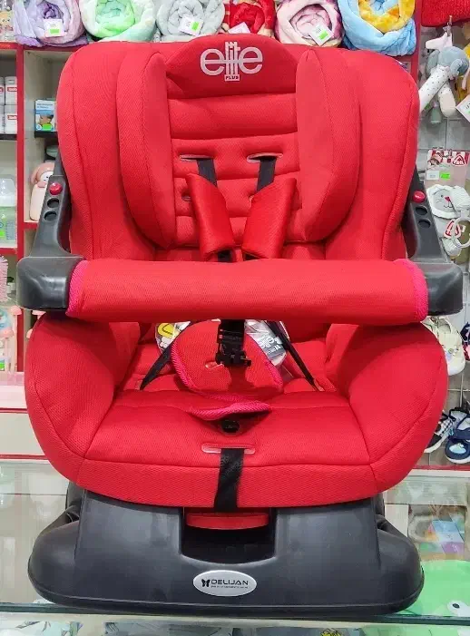 صندلی ماشین کودک الیت پلاس|تخت و صندلی بچه|شیراز, شهرک والفجر|دیوار