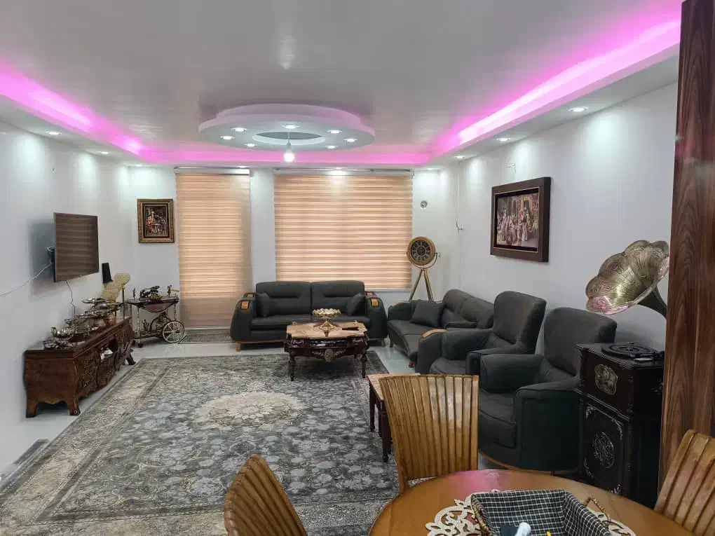 آپارتمان تک واحدی محدوده بلوار حج|فروش آپارتمان|خرم‌آباد, |دیوار