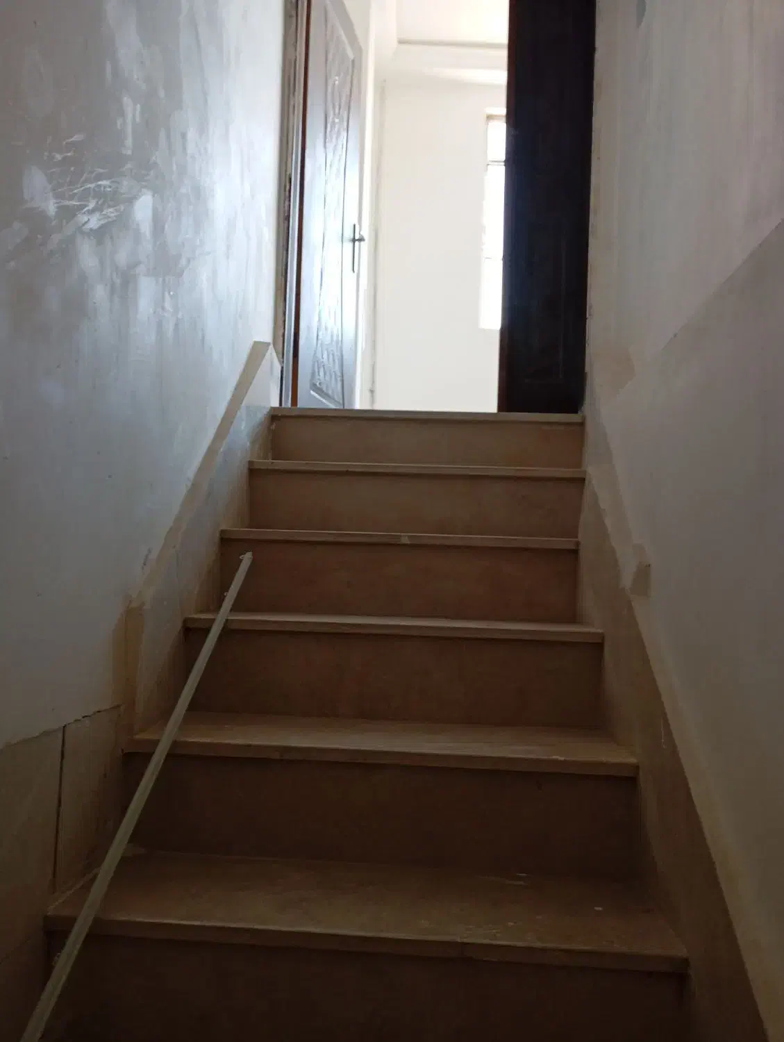 طبقه ای شیک وتمیز حاشیه خیابان|اجارهٔ آپارتمان|تربت‌حیدریه, باغ سلطانی|دیوار