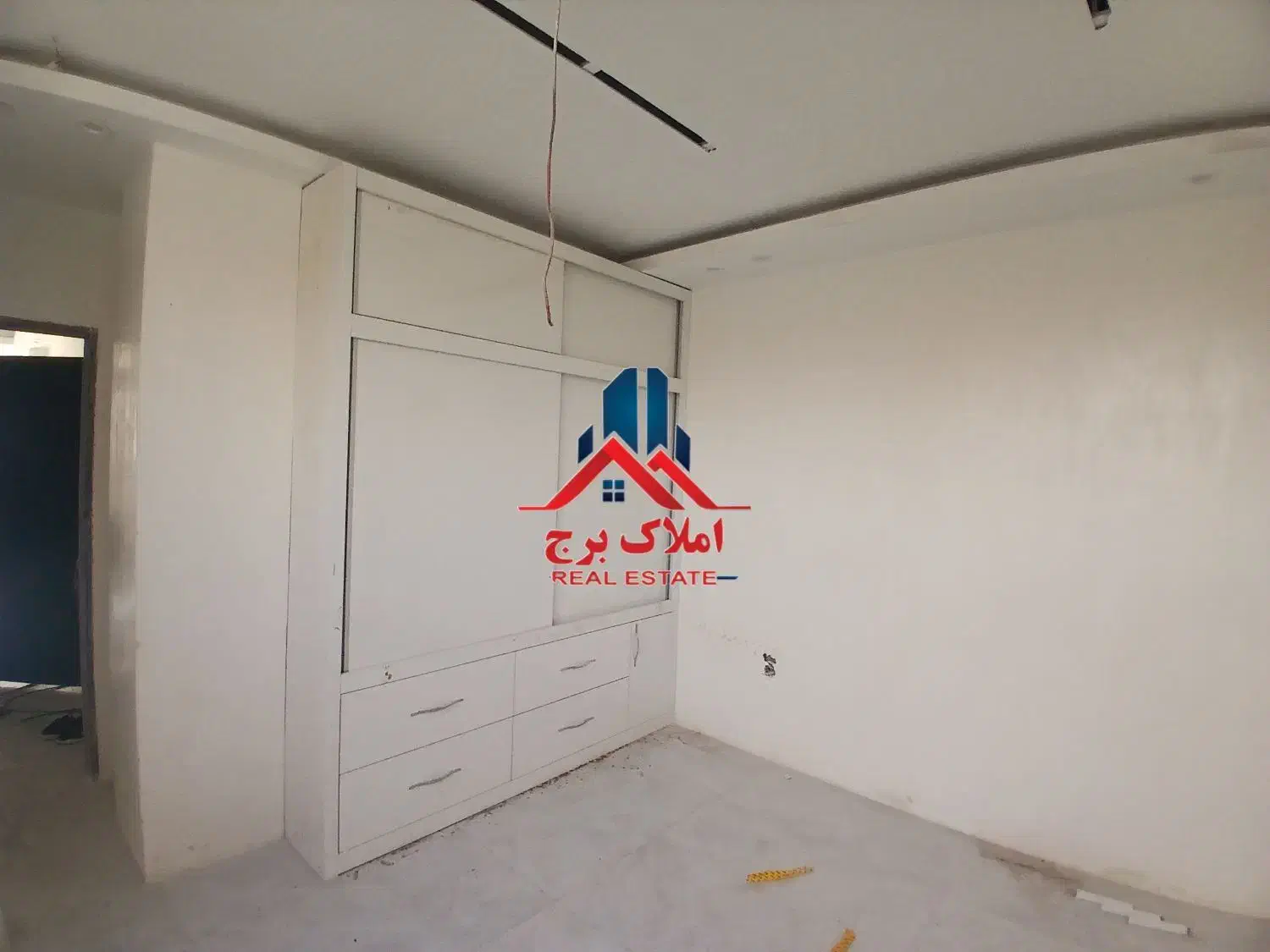 *بلوار المپیک ۱۱۱متر۲خواب کلیدنخورده ۱۵متر انباری*