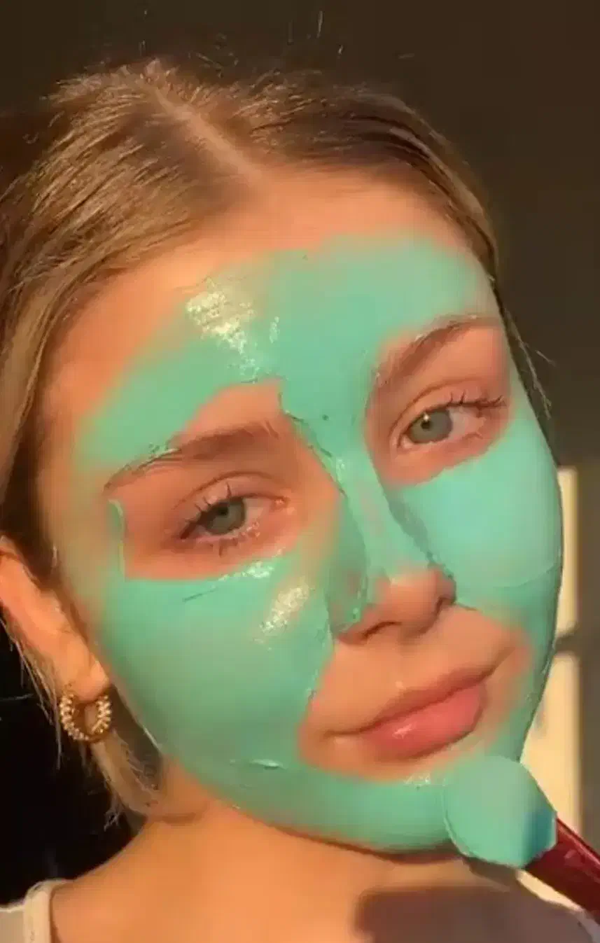 پاکسازی پوست وآموزش توسط پیراپزشک مربی فنی حرفه ای|خدمات آرایشگری و زیبایی|مشهد, سید رضی|دیوار