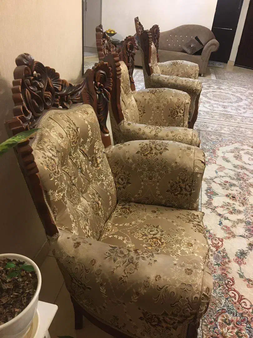 مبلمان سلطنتی|مبلمان خانگی و میز عسلی|فردیس, نگارستان|دیوار