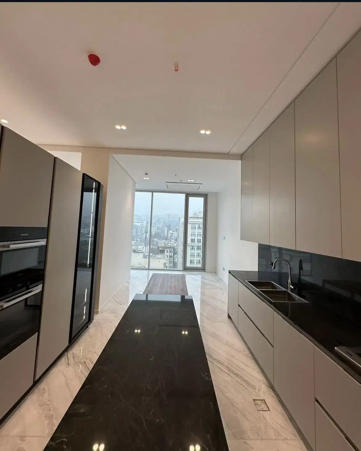 بلوارسجاد/۳۳۰ متر/حامد /سه جهت نور/مالک پول لازم|فروش آپارتمان|مشهد, سجاد شهر|دیوار