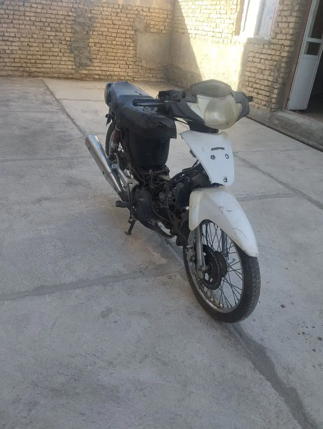 سه عدد موتورسیکلت|موتورسیکلت|لیلان, |دیوار