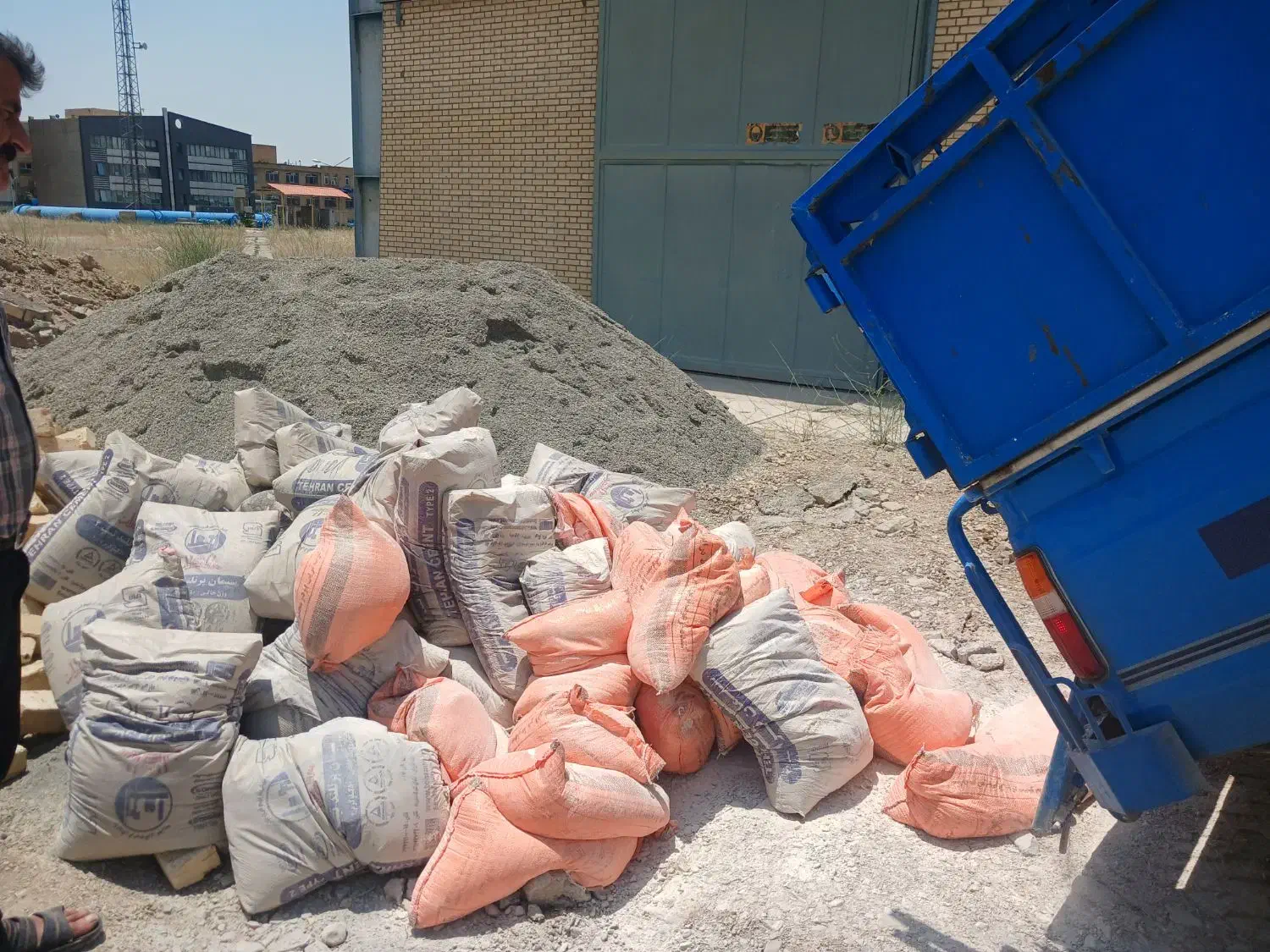 حمل نخاله با نیسان کمپرسی مصالح ساختمانی|خدمات حمل و نقل|تهران, صد دستگاه|دیوار