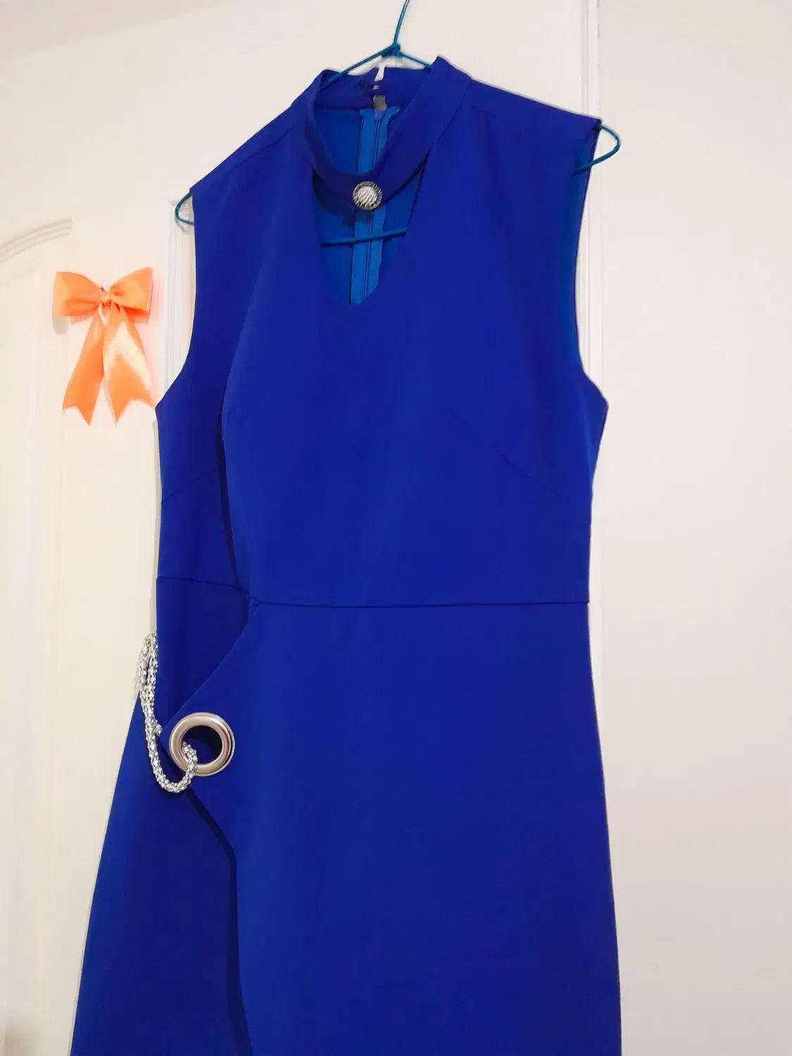 لباس مجلسی نو|لباس|مهاجران, |دیوار