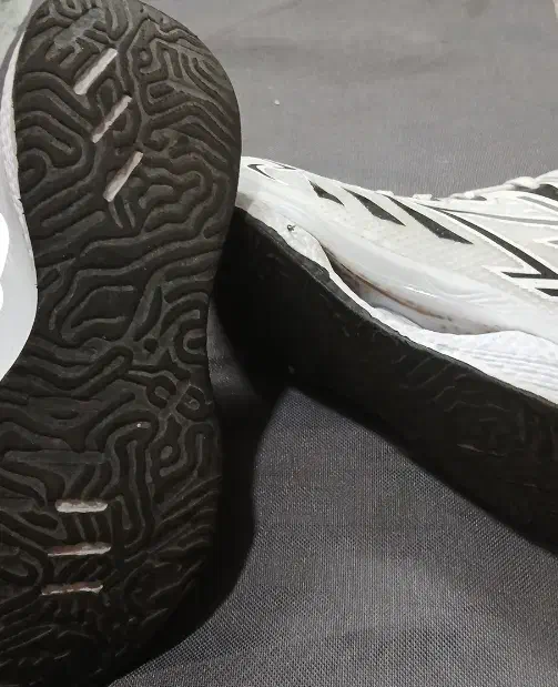 کتونی وولف WOLF اورجینال 43|کیف، کفش، کمربند|بومهن, |دیوار