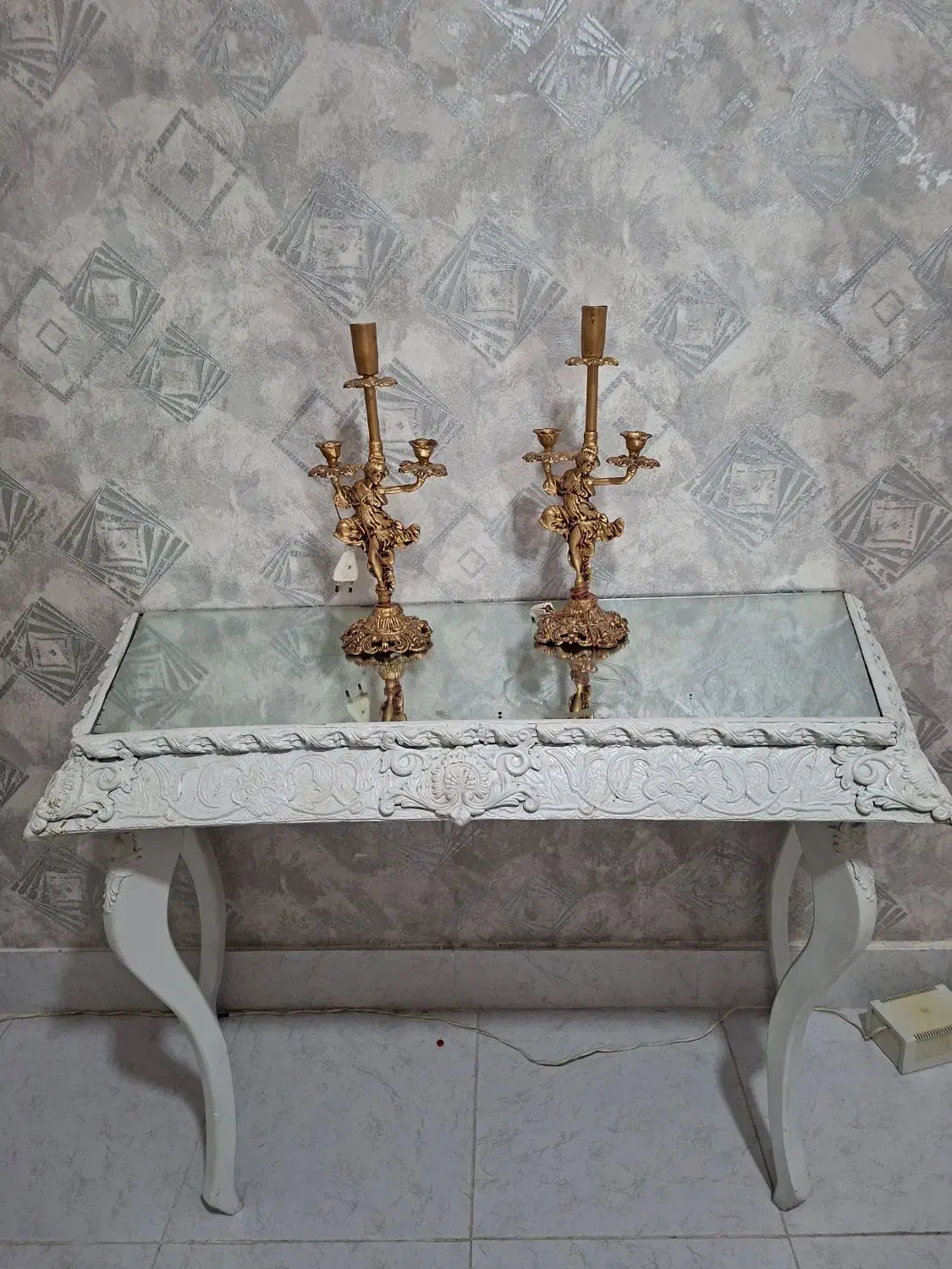 سنتور به همراه میز و میز کنسول آینه|سازهای سنتی|مشهد, حضرت حجت|دیوار