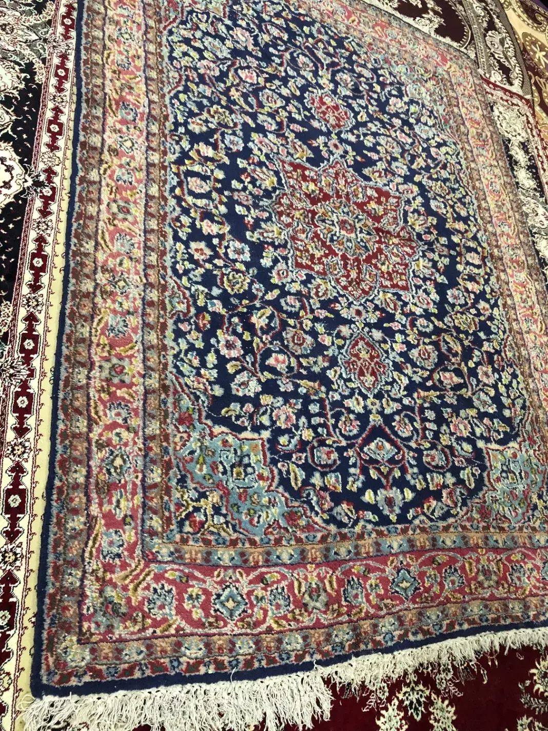 خریداروفروش قالی دستباف کرمانی|فرش|کرمان, |دیوار