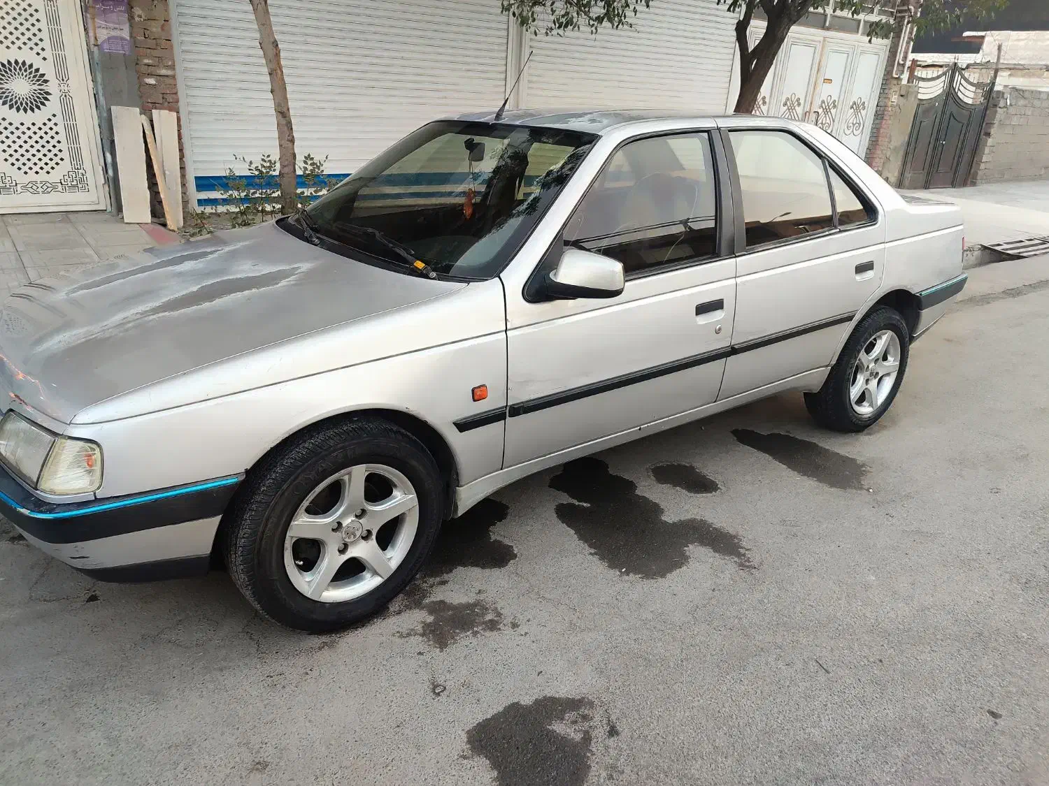 پژو ۴۰۵|خودرو سواری و وانت|پیرانشهر, |دیوار