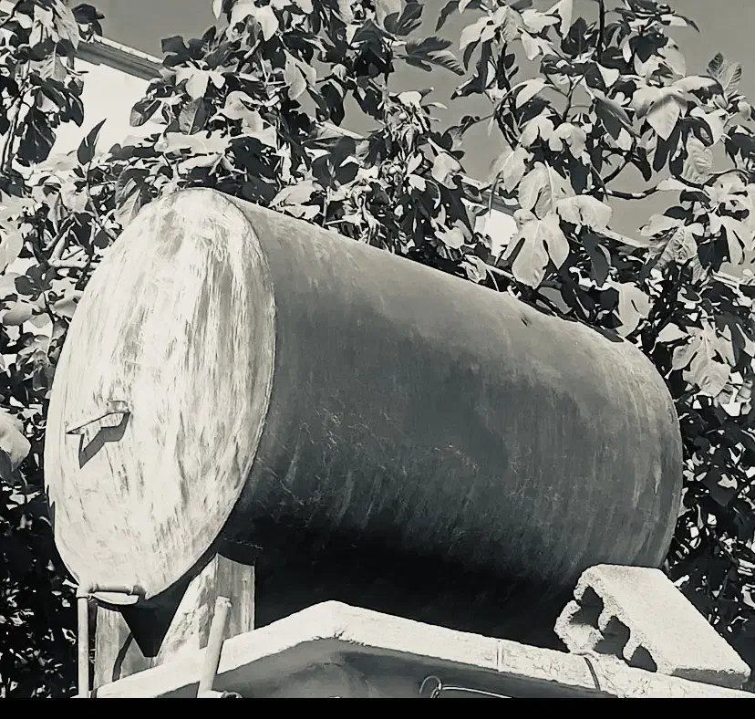 تانکر سوخت ۱۰۰۰ لیتری نو‌نو|مصالح و تجهیزات ساختمان|ایلام, |دیوار