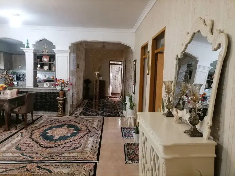 فروش ویلا 463 متری با بنا 130 با سند تک برگ|فروش خانه و ویلا|رضوانشهر, |دیوار