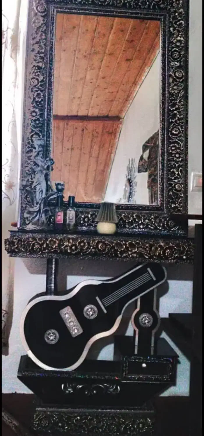 اینه کنسول سالم تمیز در حدنو|بوفه، ویترین، کنسول|کلارآباد, |دیوار