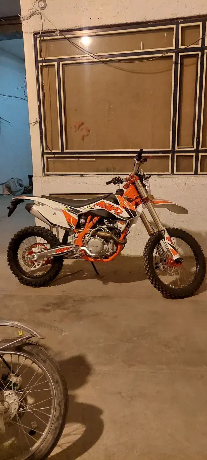 کایو ۴۰۲صفر پلاک ملی|موتورسیکلت|تهران, مولوی|دیوار