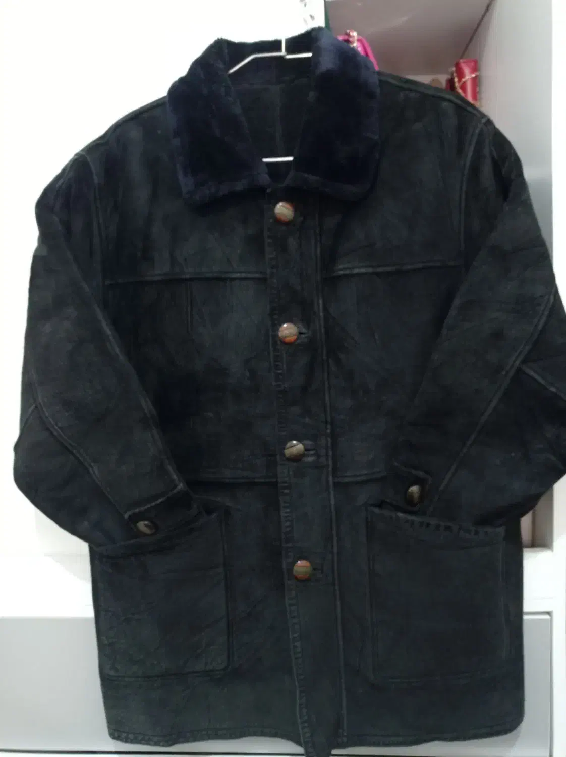 اور کت پوست بوفالو اصل|لباس|بومهن, |دیوار