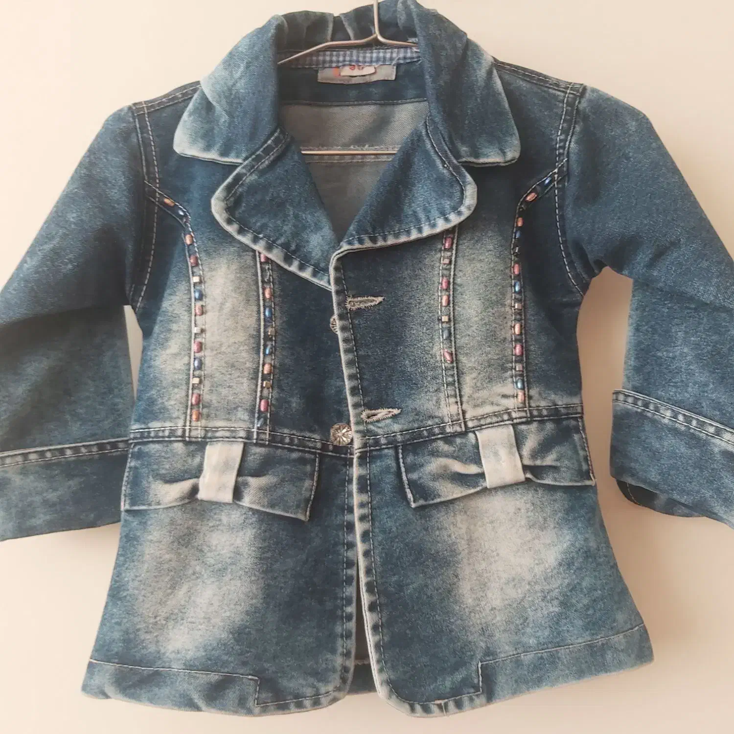 کت لی ابی خوش رنگ|لباس|اصفهان, شاه پسند|دیوار