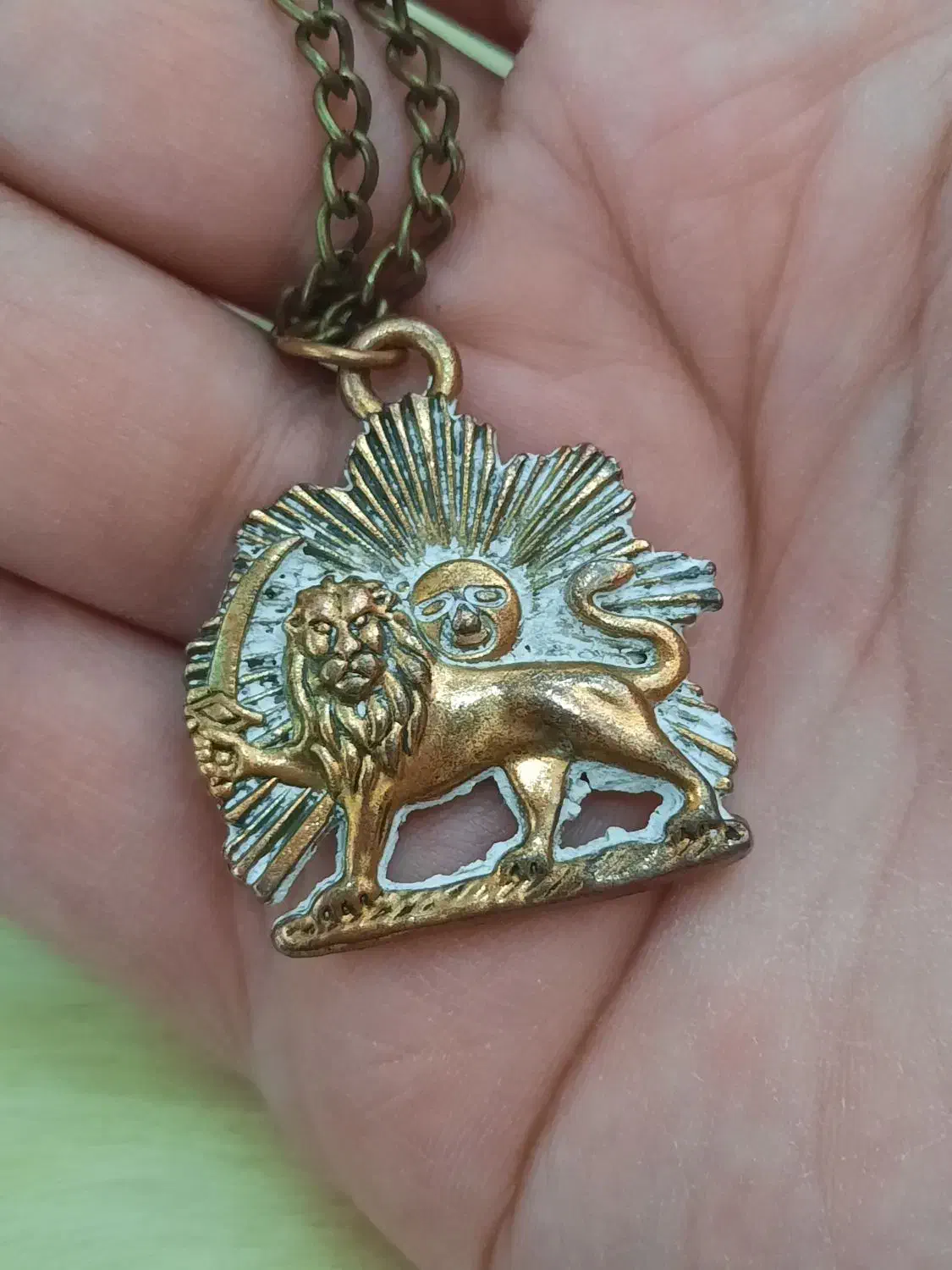 مدال قدیمی کلکسیونی|جواهرات|مشهد, گاز|دیوار