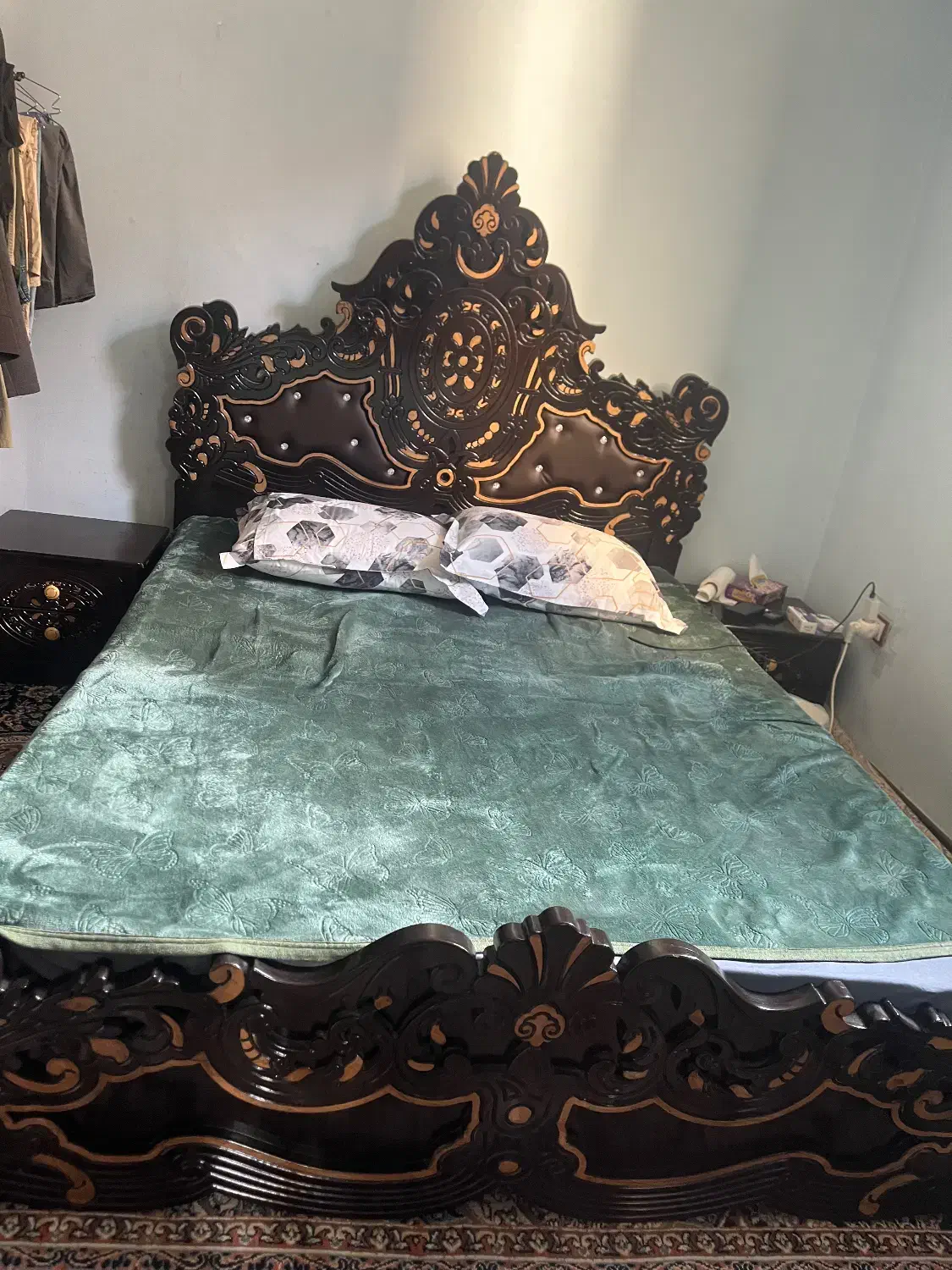 تخت و خواب دو نفره|تخت و سرویس خواب|جیرفت, |دیوار