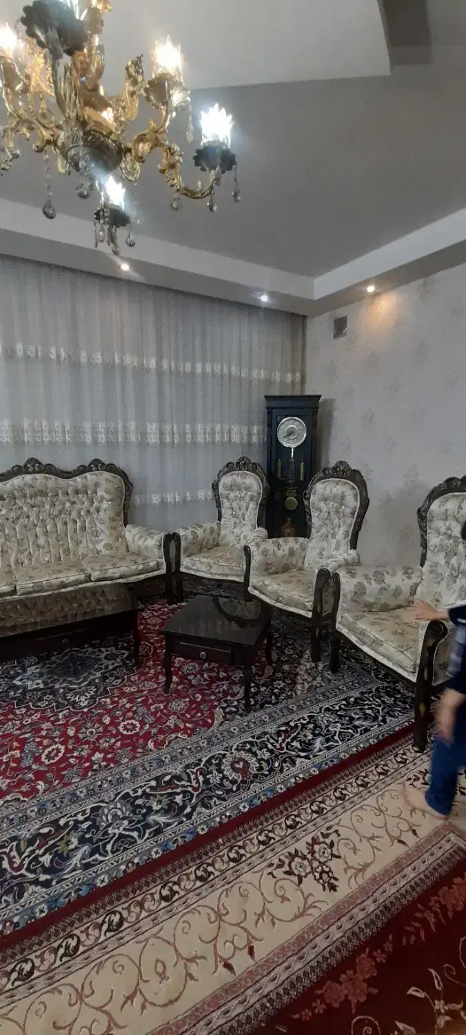 مبلمان سلطنتی،۹نفره|مبلمان خانگی و میز عسلی|مشهد, جانباز|دیوار