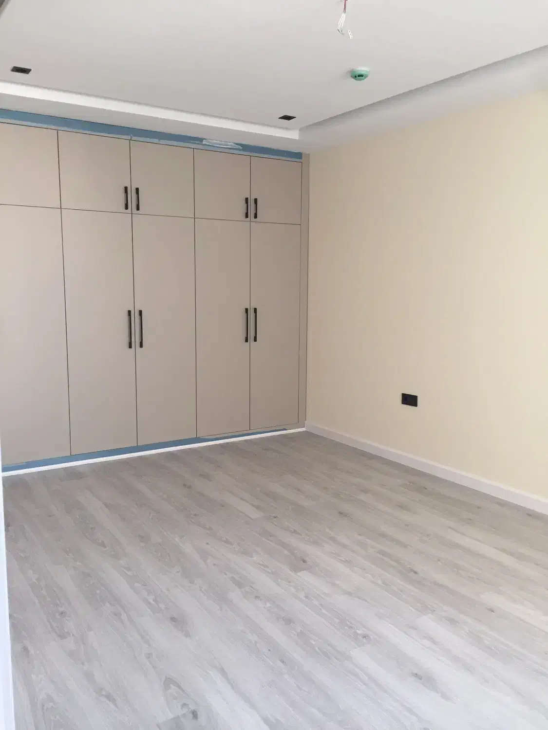 ۱۲۰ متر فرخ یزدی