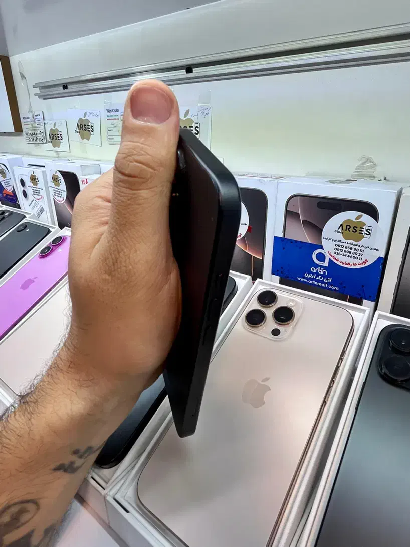 iPhone 15 حافظه 128 باطری ۸۹ در حد آکبند|موبایل|کرج, کوی امامیه|دیوار
