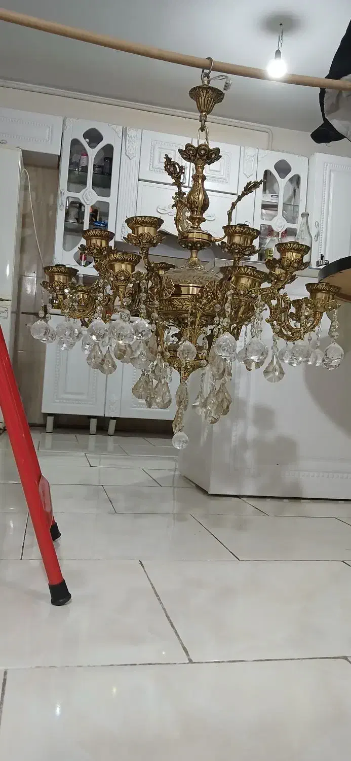 لوستر|لوستر و چراغ آویز|پردیس, فاز ۶|دیوار