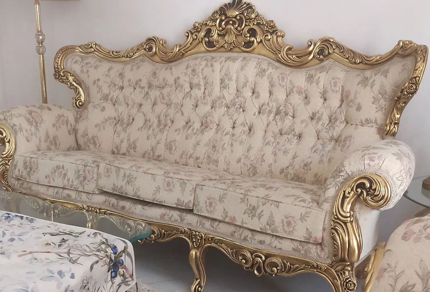 کاور صندلی|مبلمان خانگی و میز عسلی|شیراز, فرهنگ شهر|دیوار