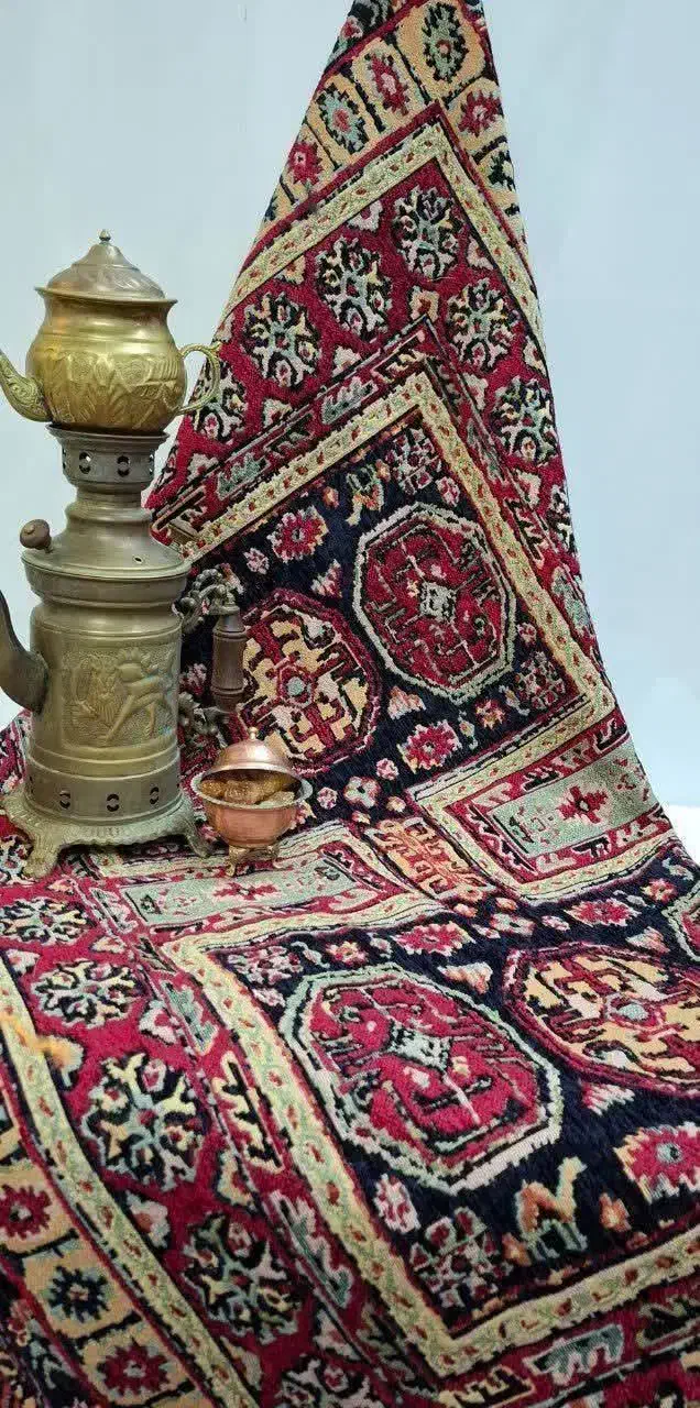 کهنه فرش مخمل سنگین|فرش|دزفول, |دیوار