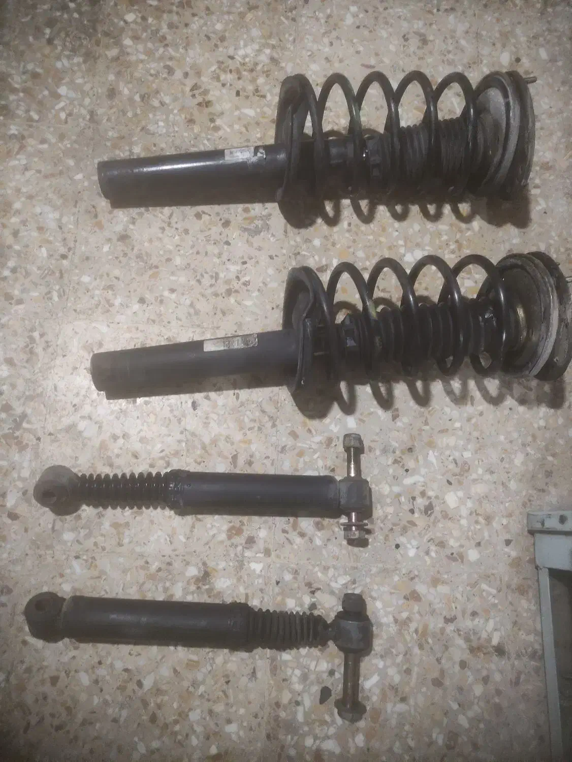 کمک در حد|قطعات یدکی و لوازم جانبی|تهران, جوادیه تهرانپارس|دیوار