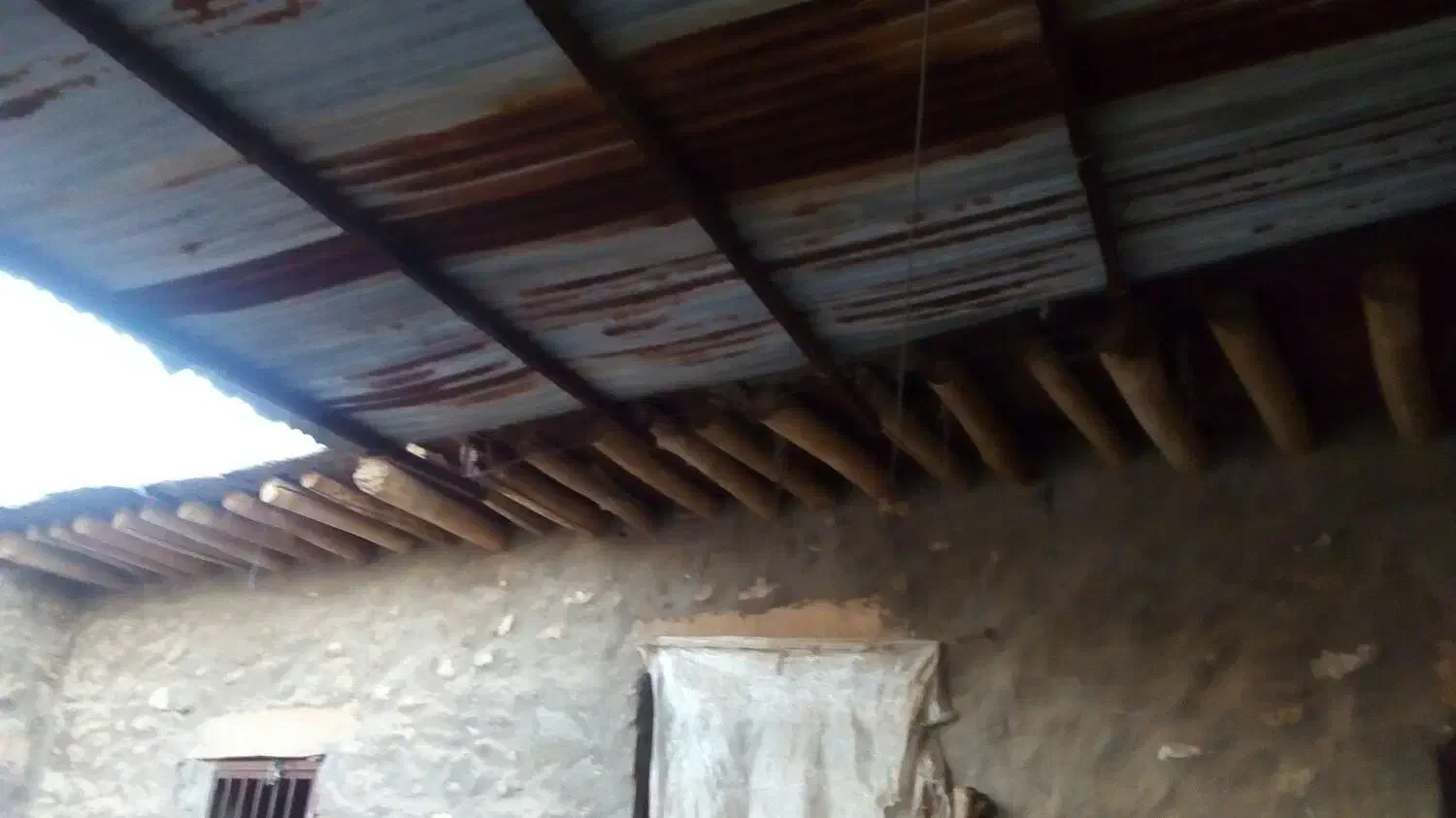 ساختمانی سوله ای با کاربردهای مختلف|اجارهٔ دفتر صنعتی، کشاورزی، تجاری|دهدشت, |دیوار