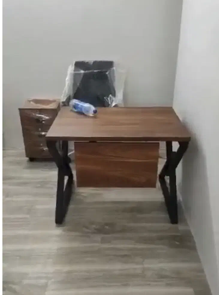 میز و صندلی و کتابخانه و نیم ست اداری|دفتر کار|ری, سرتخت|دیوار