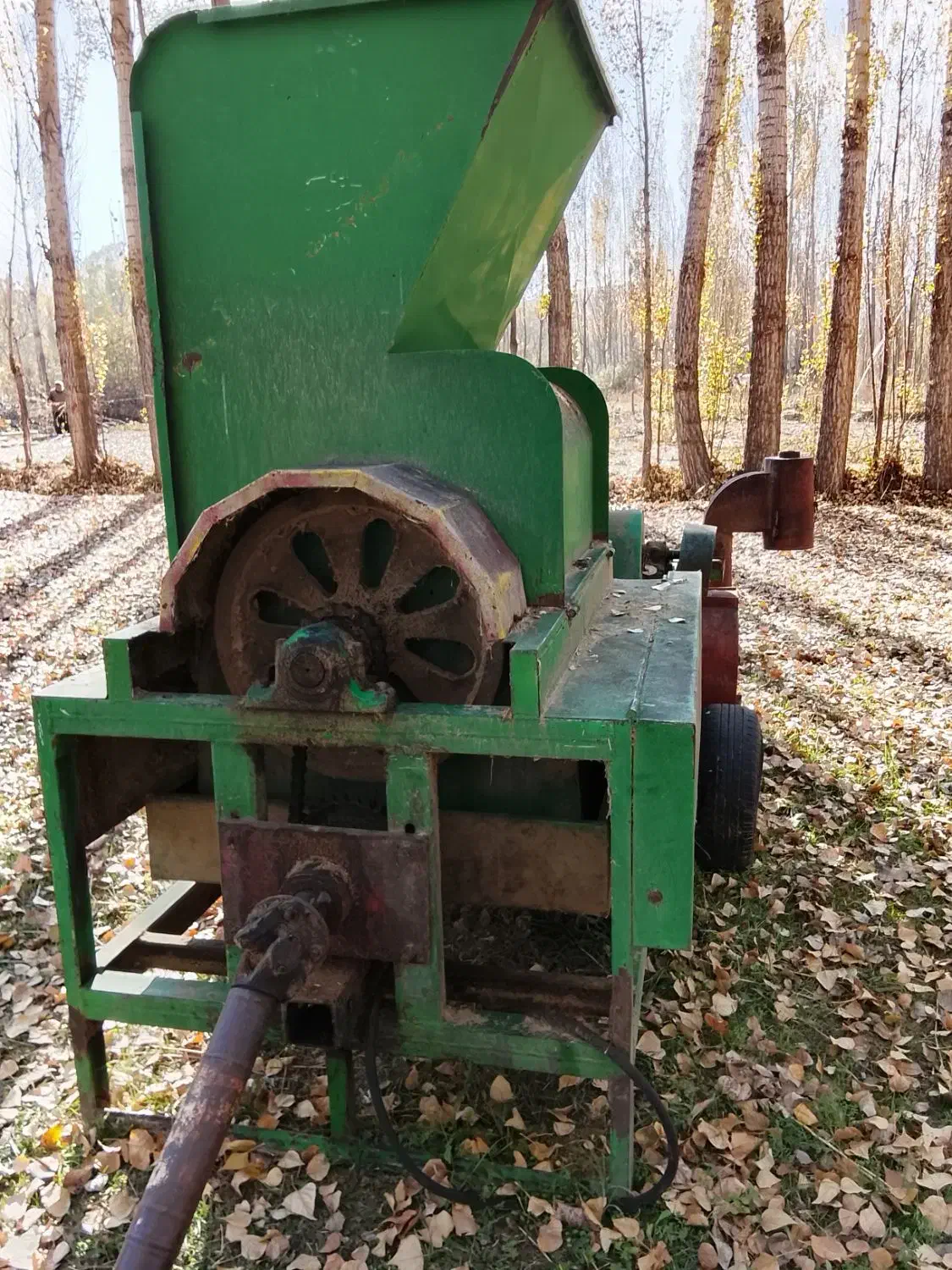 خرمن کوب|ماشین‌آلات صنعتی|ورزقان, |دیوار