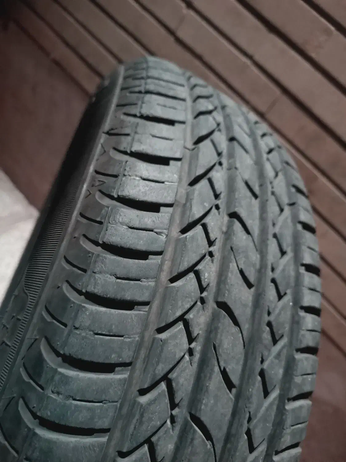 لاستیک کارکرده در حد70درصد|قطعات یدکی و لوازم جانبی|اصفهان, پوریای ولی|دیوار