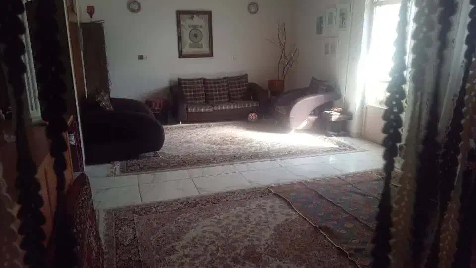 فروش آپارتمان ۱۰۱ متری دو خوابه در B4 روبروی استخر|فروش آپارتمان|فولادشهر, B4|دیوار