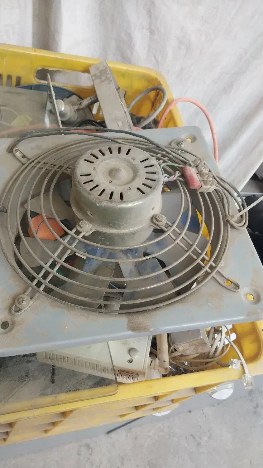 هواکش|پنکه و تصفیه‌کنندهٔ هوا|ری, صفاییه (چشمه علی)|دیوار