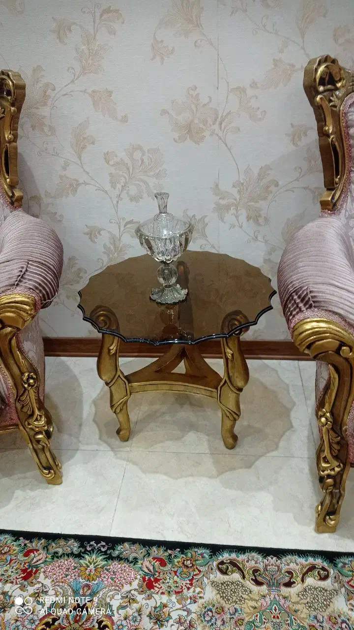 مبل هفت نفره با پرده پذیرایی|مبلمان خانگی و میز عسلی|ری, جوانمرد قصاب|دیوار